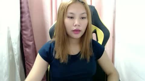 Snapshot of ur_small_girl chatting on February 25, 2026, 3:05 am ur_small_girl online show from February 25, 2026, 3:05 am