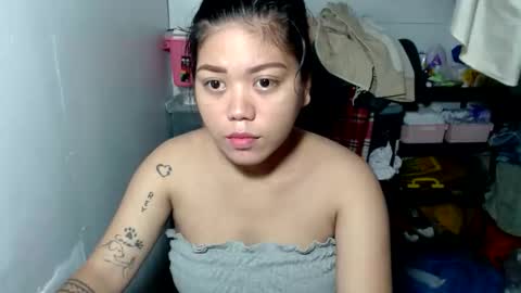 urasian_joy online show from May 25, 2026, 8:53 am