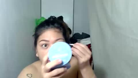 urasian_joy online show from May 26, 2026, 3:02 am