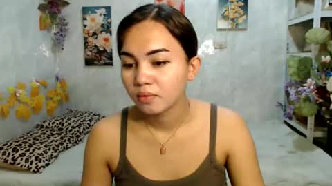 urasian_kat online show from June 8, 2026, 7:58 pm