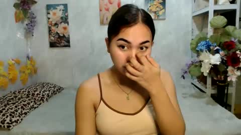 urasian_kat online show from June 10, 2026, 7:02 pm