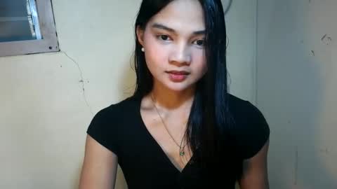 Snapshot of urasian_latinaxxx chatting on May 23, 2026, 6:51 am urasian_latinaxxx online show from May 23, 2026, 6:51 am