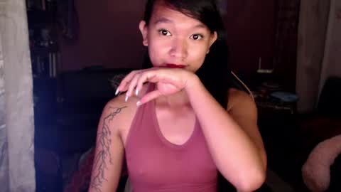 NEWRA  ALLISON online show from March 1, 2025, 10:31 pm