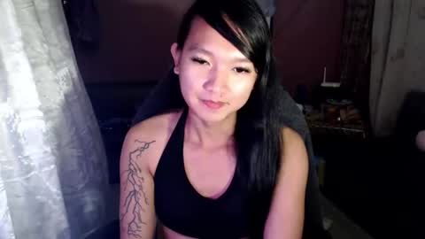 NEWRA  ALLISON online show from March 4, 2025, 8:38 pm