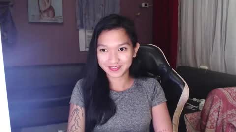 NEWRA  ALLISON online show from October 17, 2025, 4:31 pm