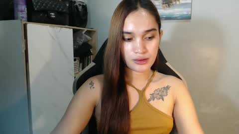 urasianfuckprincessxxx online show from February 1, 2025, 9:29 pm