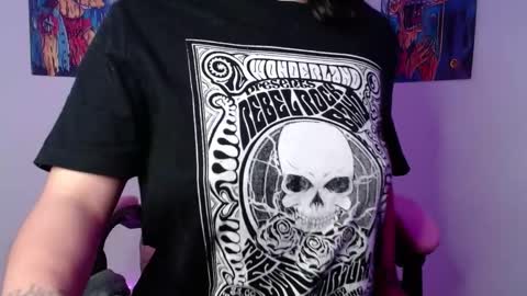 Danielle  online show from January 2, 2025, 10:16 am