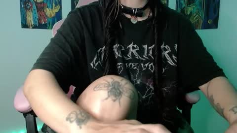 Danielle  online show from January 11, 2025, 11:12 am