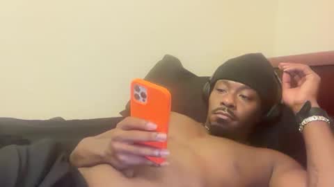 urbandick5 online show from November 18, 2025, 1:11 am