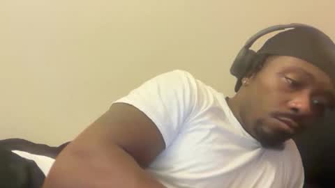 urbandick5 online show from November 24, 2025, 1:05 am