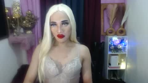 Snapshot of urcumgirlasiants chatting on March 22, 2026, 3:15 pm KENDALL online show from March 22, 2026, 3:15 pm