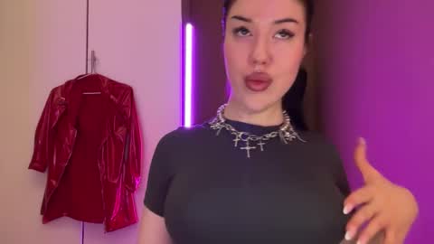 Margo online show from November 21, 2025, 2:21 am