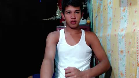 urdreamboy_clarin online show from April 15, 2026, 3:35 am