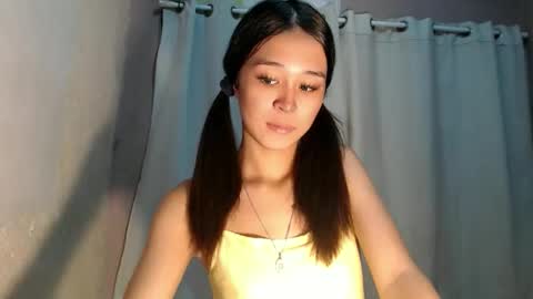 Snapshot of urdreamgirl_stephanie chatting on June 8, 2026, 10:59 am stephanie online show from June 8, 2026, 10:59 am