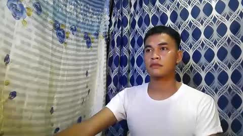 Snapshot of urexotic_cock chatting on January 21, 2025, 8:41 am urexotic_cock online show from January 21, 2025, 8:41 am