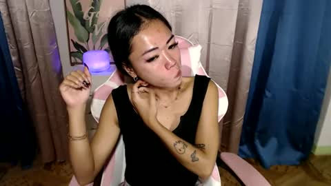 Snapshot of urfantacyjamaica chatting on February 4, 2025, 3:36 pm ayumi reacher online show from February 4, 2025, 3:36 pm