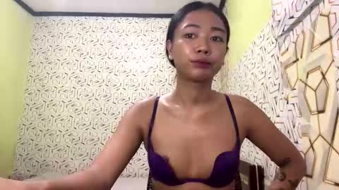 Snapshot of urfantacyjamaica chatting on April 28, 2026, 7:35 am ayumi reacher online show from April 28, 2026, 7:35 am