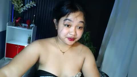 Scarlet online show from November 27, 2025, 4:14 am