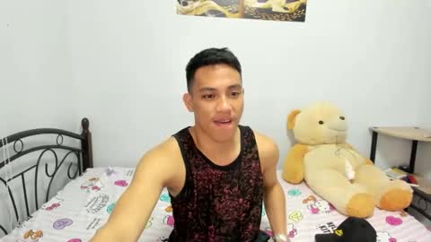 urfucker_vinz online show from February 26, 2026, 5:50 am