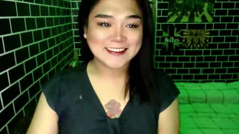 Snapshot of urgirl_dimple chatting on September 19, 2025, 7:43 am Dimple online show from September 19, 2025, 7:43 am