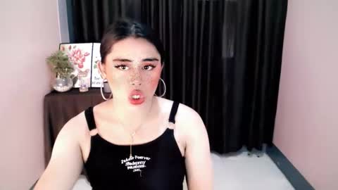 Snapshot of urhotdexie69 chatting on September 16, 2025, 3:18 am urhotdexie69 online show from September 16, 2025, 3:18 am