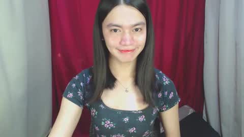 Snapshot of urhottiest_katey chatting on December 8, 2024, 6:11 am Katey online show from December 8, 2024, 6:11 am