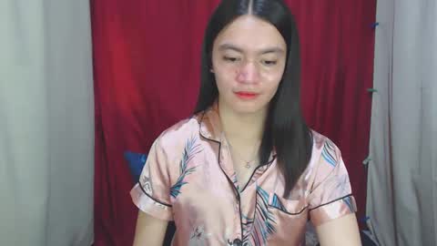 Snapshot of urhottiest_katey chatting on December 23, 2024, 5:49 am Katey online show from December 23, 2024, 5:49 am