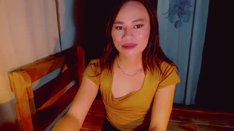 urlovely_che online show from November 6, 2025, 10:05 am