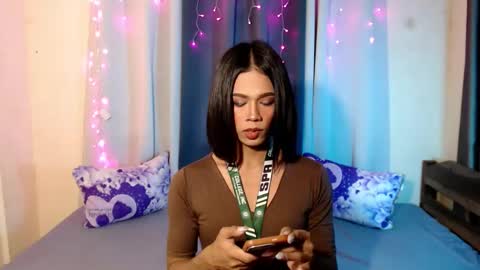 urlovely_jemma online show from February 4, 2026, 6:52 am