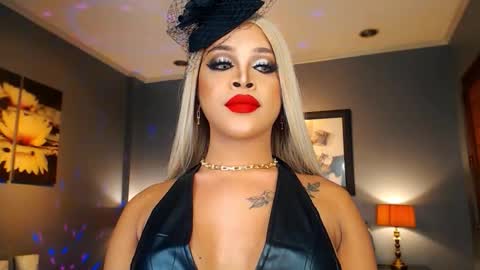 UrMajestyTyra online show from October 25, 2025, 2:30 am