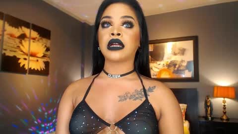 Snapshot of urmajestytyra chatting on April 26, 2026, 12:52 am UrMajestyTyra online show from April 26, 2026, 12:52 am