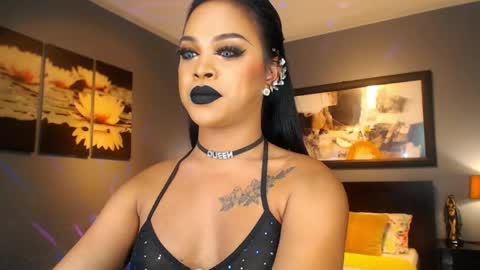 Snapshot of urmajestytyra chatting on May 7, 2026, 1:33 am UrMajestyTyra online show from May 7, 2026, 1:33 am