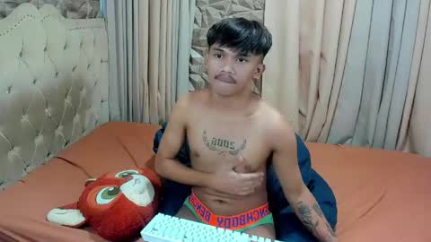 Snapshot of urmasterhardcock chatting on May 27, 2026, 1:57 am urmasterhardcock online show from May 27, 2026, 1:57 am