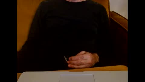 Dutchsoftie online show from November 11, 2025, 2:55 am