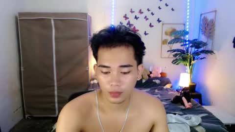 urpinoy_cummer online show from April 1, 2026, 7:31 am