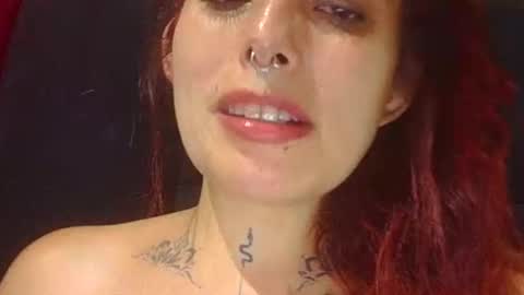 Aniie online show from April 16, 2026, 3:29 am