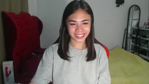 Snapshot of urprettyjaninexxx chatting on January 17, 2025, 5:51 pm Janine online show from January 17, 2025, 5:51 pm