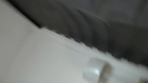 ursandra_xx online show from April 9, 2026, 10:42 am