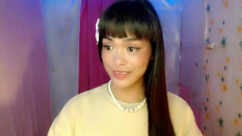 TYRA online show from April 1, 2026, 1:41 pm