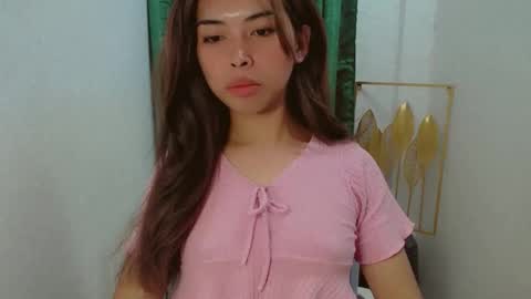Snapshot of urslutty_jasmine chatting on April 17, 2026, 6:11 pm jasmine online show from April 17, 2026, 6:11 pm