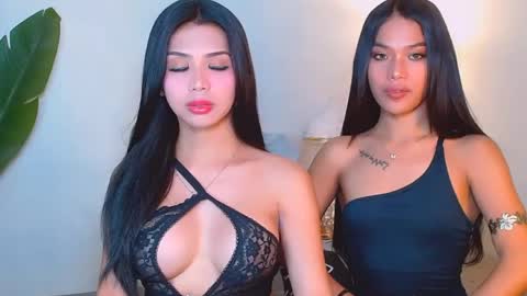 urwildest_margaret online show from April 9, 2026, 11:15 am