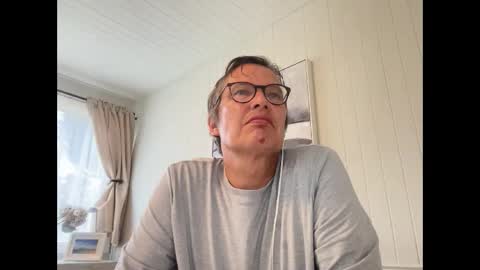 P online show from March 12, 2025, 11:12 pm