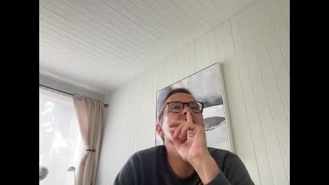 P online show from September 18, 2025, 7:05 pm