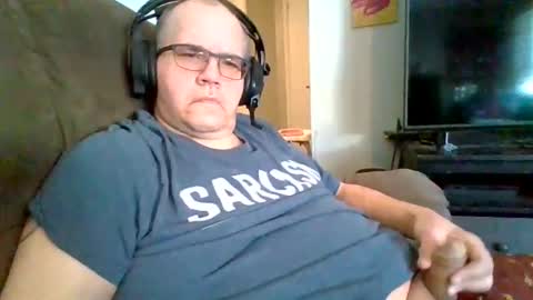 usstarr1 online show from February 21, 2025, 5:42 pm