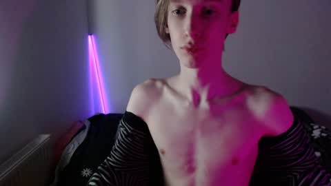 Excuse me online show from January 19, 2025, 3:29 am