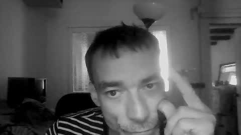 Snapshot of uthonn chatting on May 5, 2026, 10:23 am uthonn online show from May 5, 2026, 10:23 am