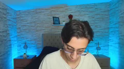 UYUKIE online show from November 6, 2025, 11:44 am