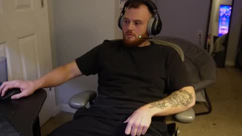 v_for_veng online show from September 27, 2025, 4:06 am