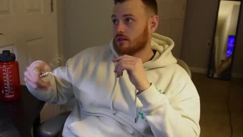 v_for_veng online show from November 13, 2025, 4:33 am