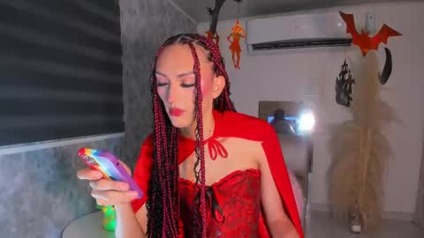        online show from October 31, 2025, 3:46 pm